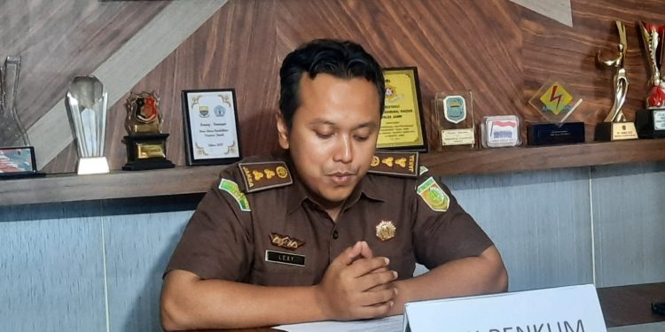 Kasi Penkum Kejati Jambi Lexy