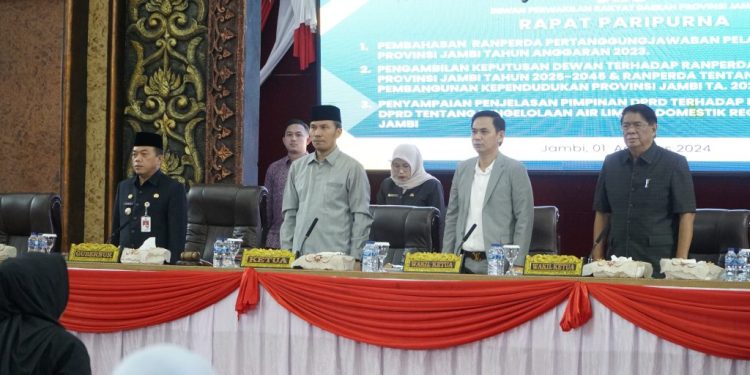 DPRD Jambi Sahkan Tiga Ranperda Menjadi Perda