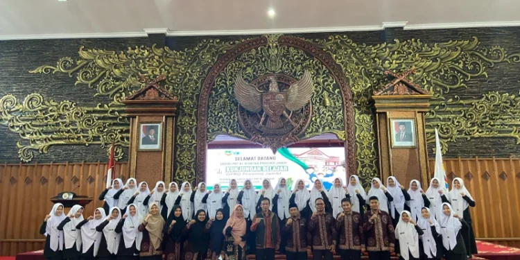 Santri Al Hidayah Kunjungan Belajar Ke DPRD Provinsi Jambi